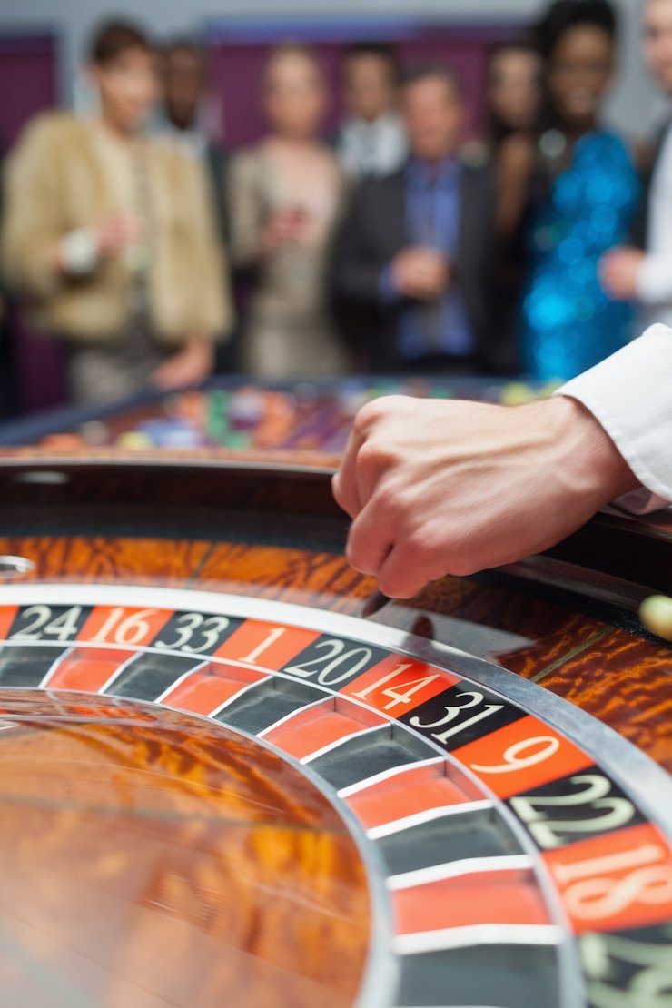 obor138 gacor mobile app interface showing slot games and account dashboard